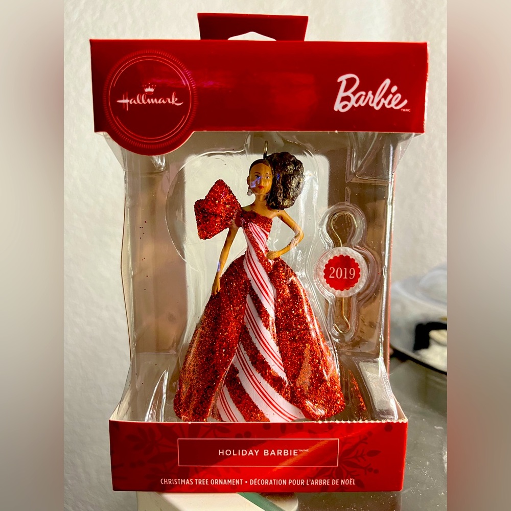 2019 Hallmark HOLIDAY BARBIE Ornament AFRICAN AMERICAN Barbie Candy Cane Gown